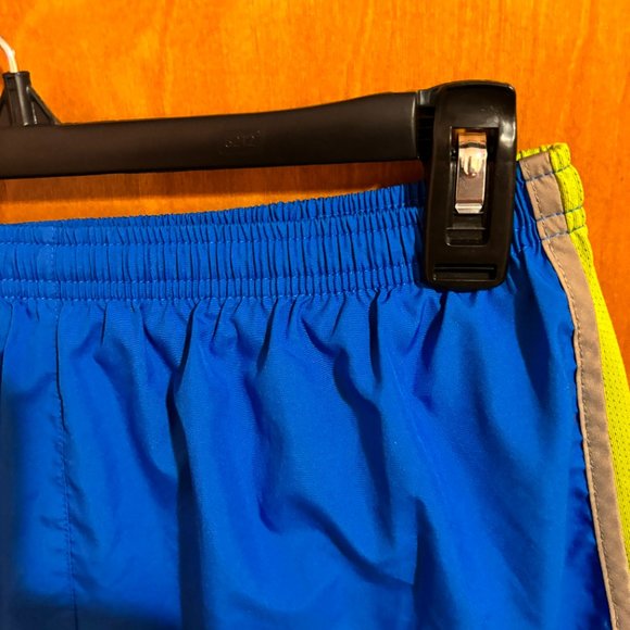 Nike Dri-fit athletic shorts Blue‎ Green - Picture 4 of 9